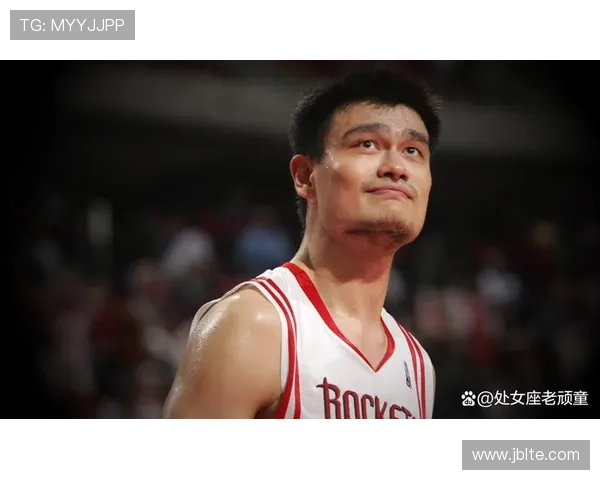 钱德勒与姚明的对决：NBA赛场上的身高与技巧之争